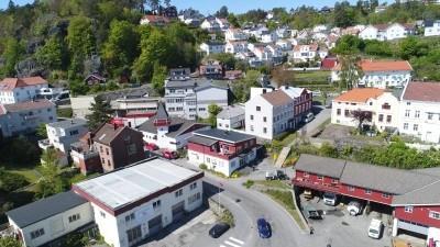 Samfunn - Klikk for stort bilde